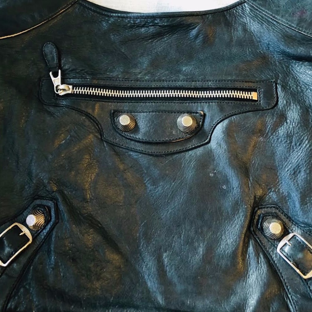 Balenciaga Paris Classic Hip Black Crossbody Bag - Picture 6 of 6